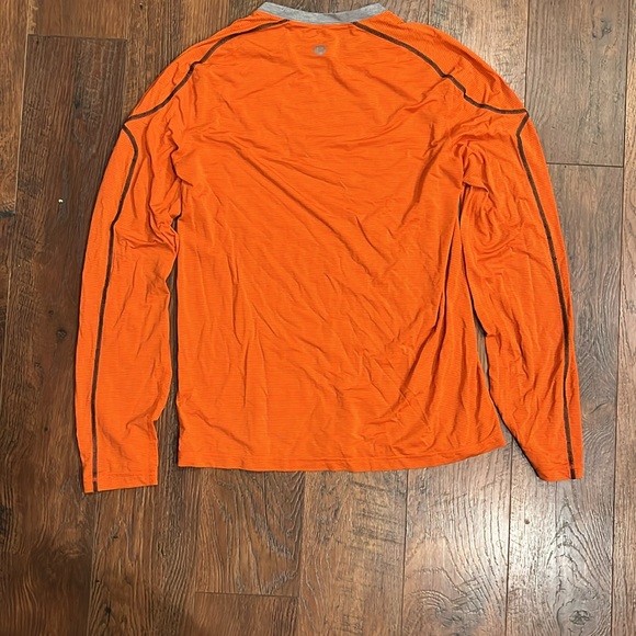 Lulu lemon long sleeve - Picture 3 of 4